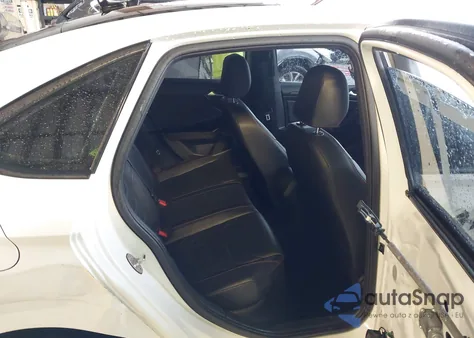 2021 Volkswagen Jetta Gli 2.0T Autobahn/2.0T S z USA, uszkodzony, nr VIN 3VW6T7BU1MM070682